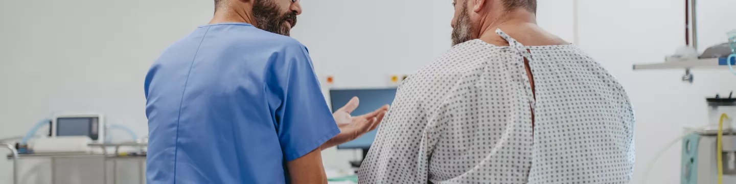 patient atteint d'obésité et médecin